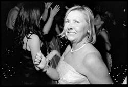 F0305041_08