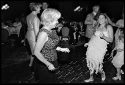 F0305043_28
