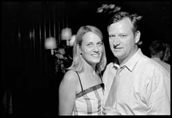 F0305053_25